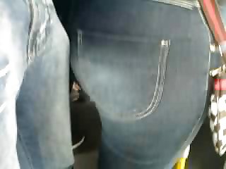 Cravando na bunduda de caca jeans
