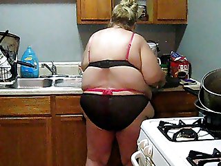 DANCING IN THE KITCHEN